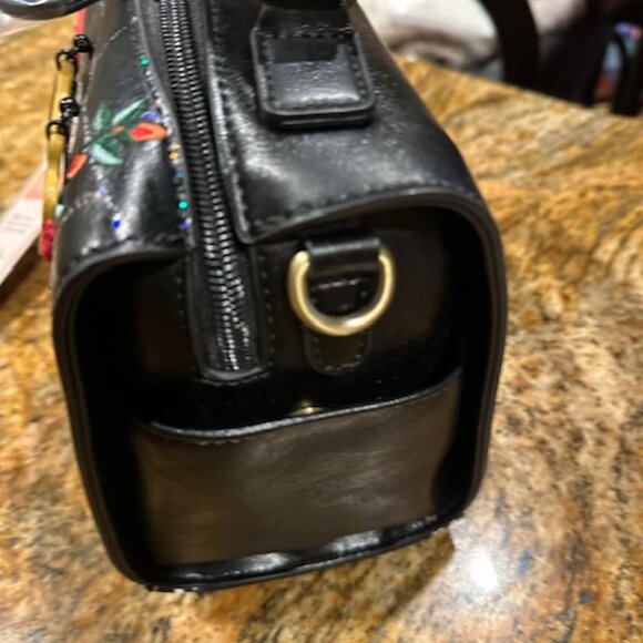 NWT Vendula's Purrlesque Club Hollis Bag - Picture 4 of 6